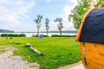 Schlaffass XXL für 4 Personen mit Blick auf den Pilsenseeamping pilsensee